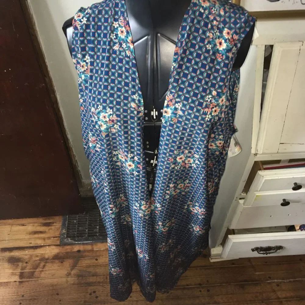 Lularoe Joy XL rose and blue lightweight long vest